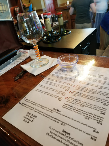 Winery «Saudé Creek Vineyards», reviews and photos, 16230 Cooks Mill Rd, Lanexa, VA 23089, USA