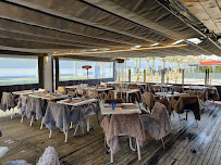 Atmosphère du Chalet chez Mimi's restaurant au bord du lac à Aix-les-Bains - n°9