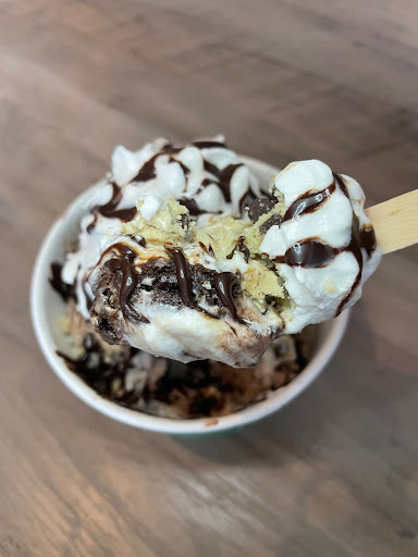 Ice Cream Shop «[FoMu] Premium Alternative Ice Cream + Café», reviews and photos, 481 Cambridge St, Allston, MA 02134, USA