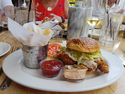 Restaurant «The Cheesecake Factory», reviews and photos, 2612 Sawgrass Mills Cir, Sunrise, FL 33323, USA