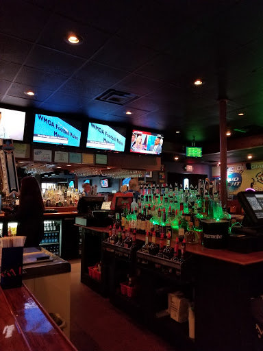 American Restaurant «Rayz Bar», reviews and photos, 36434 Groesbeck Hwy, Charter Twp of Clinton, MI 48035, USA
