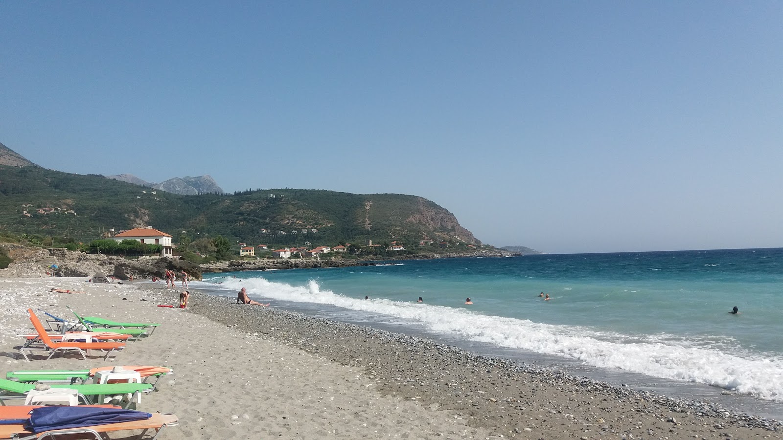 Photo de Pantazi beach avec un niveau de propreté de partiellement propre