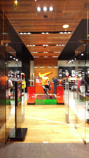 Nike Store