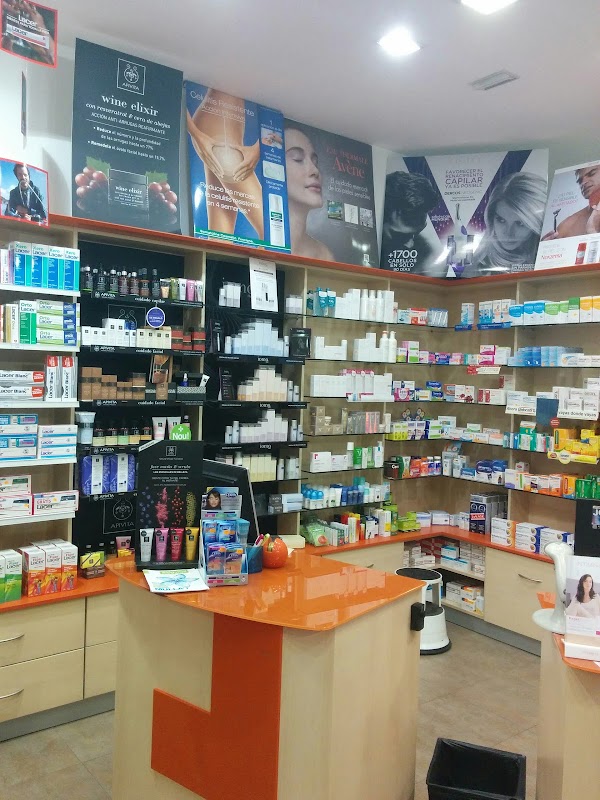 Farmcia Laura Sagarra