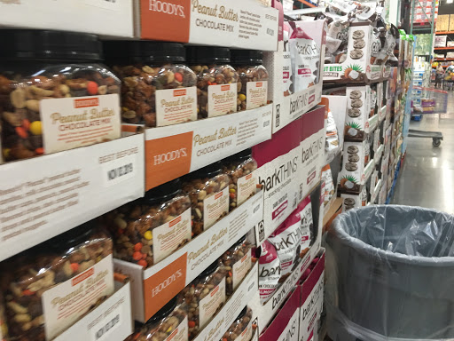 Shopping Mall «Valley Fair Mall», reviews and photos, 3601 2700 W, West Valley City, UT 84119, USA