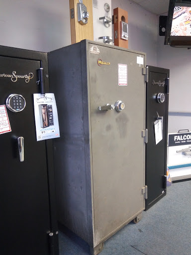 Locksmith «McGuire Lock & Safe», reviews and photos, 4800 NE Vivion Rd, Kansas City, MO 64119, USA