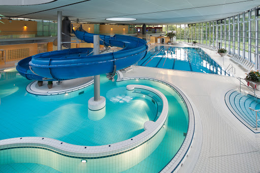 Indoor swimming pools for kids in Munich
