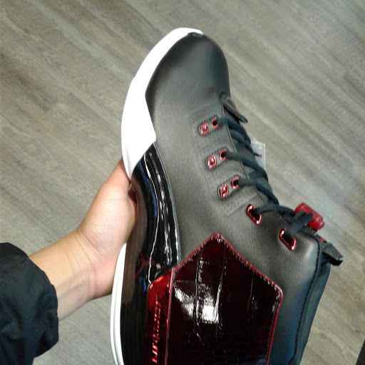 Clothing Store «EbLens», reviews and photos, 307 Armistice Blvd, Pawtucket, RI 02861, USA