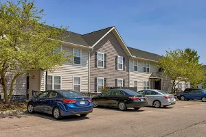 Hilliard Station Apartments image