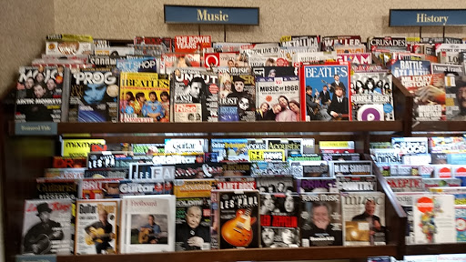 Book Store «Barnes & Noble», reviews and photos, 444 Broadway, Saugus, MA 01906, USA