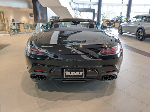 Mercedes Benz Dealer «Mercedes-Benz of Arcadia», reviews and photos, 101 N Santa Anita Ave, Arcadia, CA 91006, USA