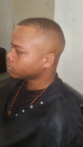 Barber Shop «New Life Barbershop», reviews and photos, 1326 E Howard St, Live Oak, FL 32064, USA