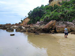 Photo de Praia do Mirante entouré de montagnes