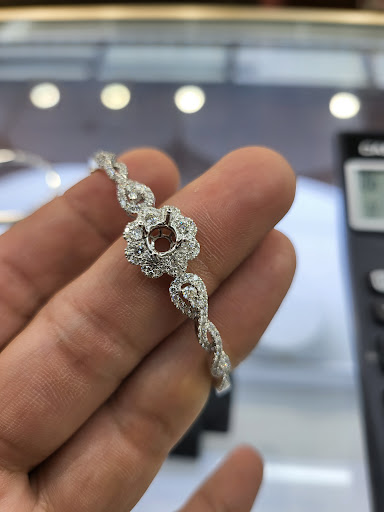Jeweler «Minh Ngoc Jewelry of Norcross», reviews and photos, 5495 Jimmy Carter Blvd A12, Norcross, GA 30093, USA