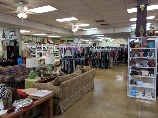 Thrift Store «ACO Resale Shop», reviews and photos, 801 E Main St, Allen, TX 75002, USA