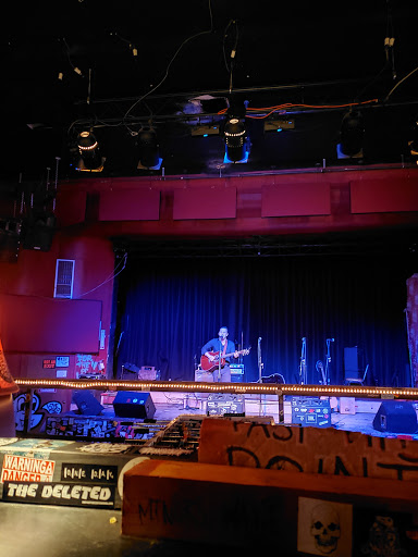 Live Music Venue «The Charleston», reviews and photos, 333 N Callow Ave, Bremerton, WA 98312, USA