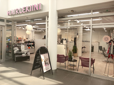 Kuva: Hairlekiini Vaasa Rewell Center Ulkopuoli
