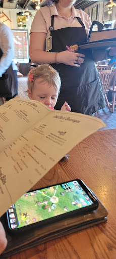 American Restaurant «Cracker Barrel Old Country Store», reviews and photos, 84 Adams Rd, Corbin, KY 40701, USA