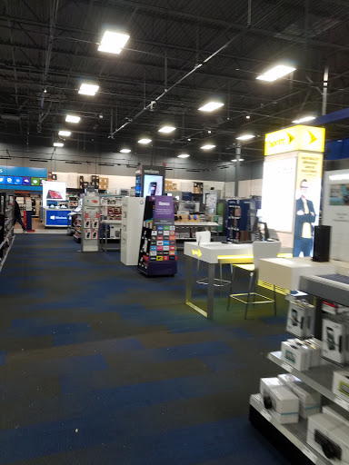 Electronics Store «Best Buy», reviews and photos, 8301 3rd St N, Oakdale, MN 55128, USA