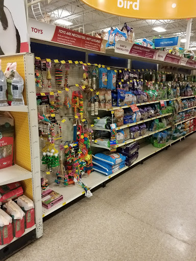 Pet Supply Store «PetSmart», reviews and photos, 220 Commerce Blvd, Fairless Hills, PA 19030, USA