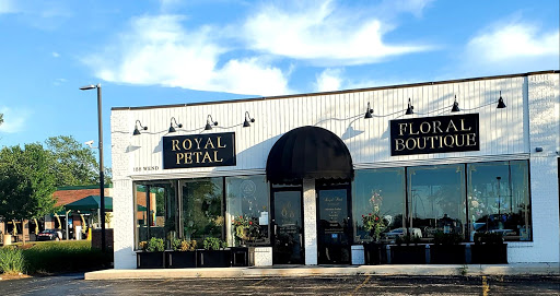 Florist «Royal Petals», reviews and photos, 188 E Wend St, Lemont, IL 60439, USA