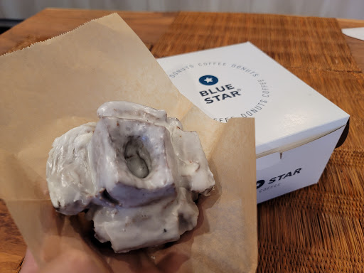 Donut Shop «Blue Star Donuts», reviews and photos, 1142 Abbot Kinney Blvd, Venice, CA 90291, USA