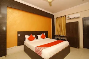 OYO 73552 The Nakshatra Hotel image