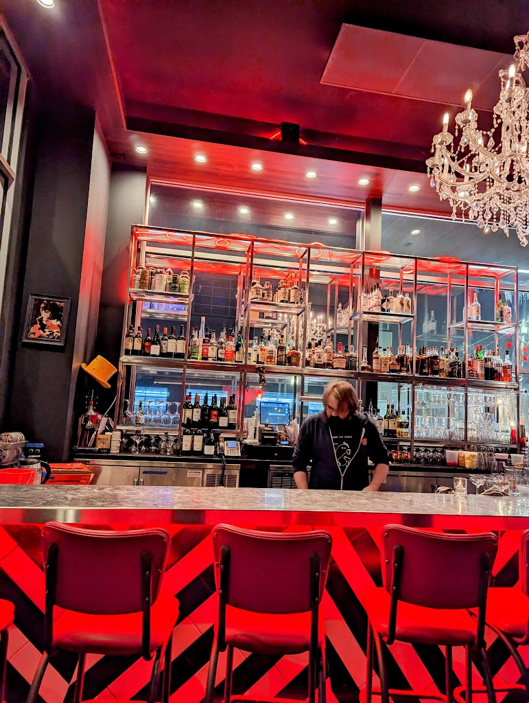 Salvatore's Tomato Pies - Livingston 53703