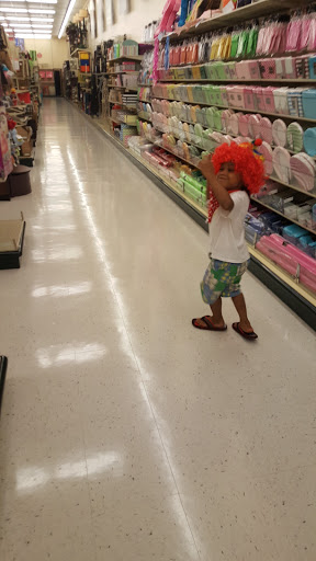 Craft Store «Hobby Lobby», reviews and photos, 1404 Old Aberdeen Rd #41, Columbus, MS 39705, USA