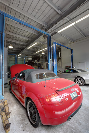 Auto Repair Shop «Noe Import Auto», reviews and photos, 63 E McKellips Rd #114, Mesa, AZ 85201, USA