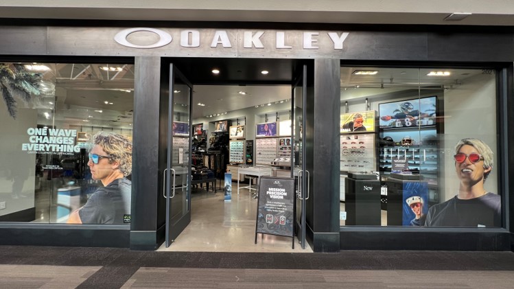 Oakley Store