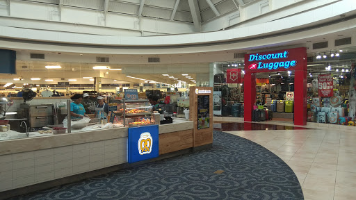 Shopping Mall «Sawgrass Mills», reviews and photos, 12801 W Sunrise Blvd, Sunrise, FL 33323, USA