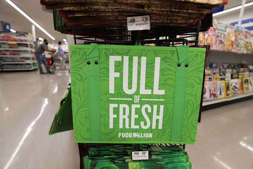 Grocery Store «Food Lion», reviews and photos, 6 Washington St, Cambridge, MD 21613, USA