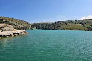 Jezero Desivoje image
