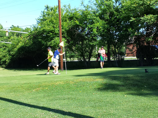 Golf Course «Brookside Par 3 Golf Course», reviews and photos, 6303 Williamson Rd, Roanoke, VA 24019, USA