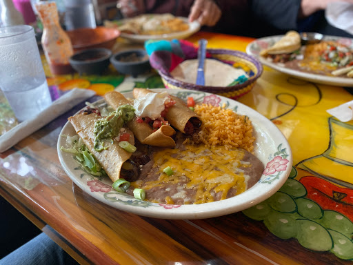 Si Señor Family Mexican Restaurant - Cedar Mill