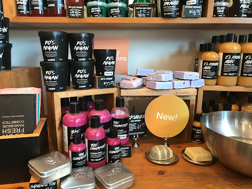 Cosmetics Store «LUSH Fresh handmade cosmetics», reviews and photos, 605 Lincoln Rd B, Miami Beach, FL 33139, USA