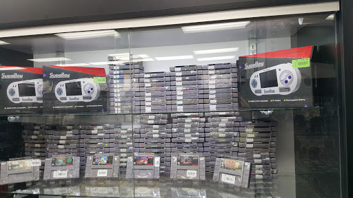 Video Game Store «Disc Traders Kentwood», reviews and photos, 4174 28th St SE, Kentwood, MI 49512, USA