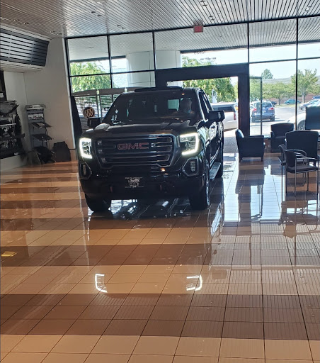 Car Dealer «Suttle Motors», reviews and photos, 12525 Jefferson Ave, Newport News, VA 23602, USA