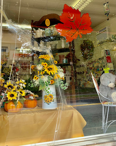 Florist «Riverside Floral Co», reviews and photos, 307 Bridgeboro St, Riverside, NJ 08075, USA