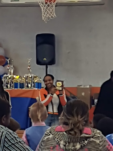 Recreation Center «Gunning Park Recreation Center», reviews and photos, 16700 Puritas Ave, Cleveland, OH 44135, USA