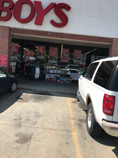 Auto Parts Store «Pep Boys Auto Parts & Service», reviews and photos, 2160 S 700 E, Salt Lake City, UT 84106, USA