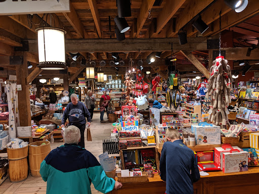 General Store «The Vermont Country Store Weston», reviews and photos, 657 Main St, Weston, VT 05161, USA