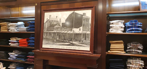 Clothing Store «Brooks Brothers», reviews and photos, 445 W Farms Mall, Farmington, CT 06032, USA