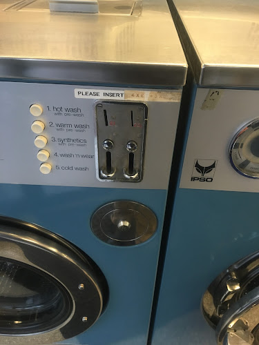 Reviews of Elite Launderette & Dry Cleaning Services in Southampton - Laundry service