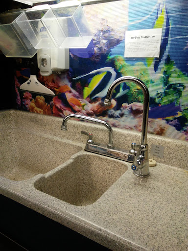 Pet Supply Store «Petco Animal Supplies», reviews and photos, 190 Quality Dr, Hooksett, NH 03106, USA