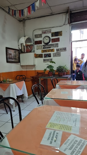 Opiniones de Paris Restaurant en Estación Central - Restaurante