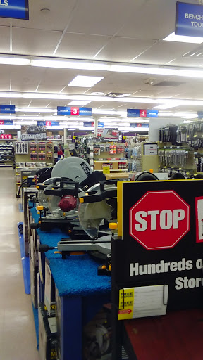 Hardware Store «Harbor Freight Tools», reviews and photos, 7089 S Orange Blossom Trail, Orlando, FL 32809, USA
