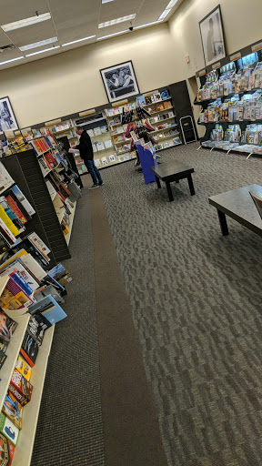 Book Store «Books-A-Million», reviews and photos, 310 S Illinois Ave, Oak Ridge, TN 37830, USA