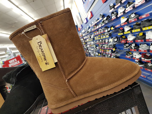 Sporting Goods Store «Big 5 Sporting Goods - Sunnyvale», reviews and photos, 721 Sunnyvale Saratoga Rd, Sunnyvale, CA 94087, USA